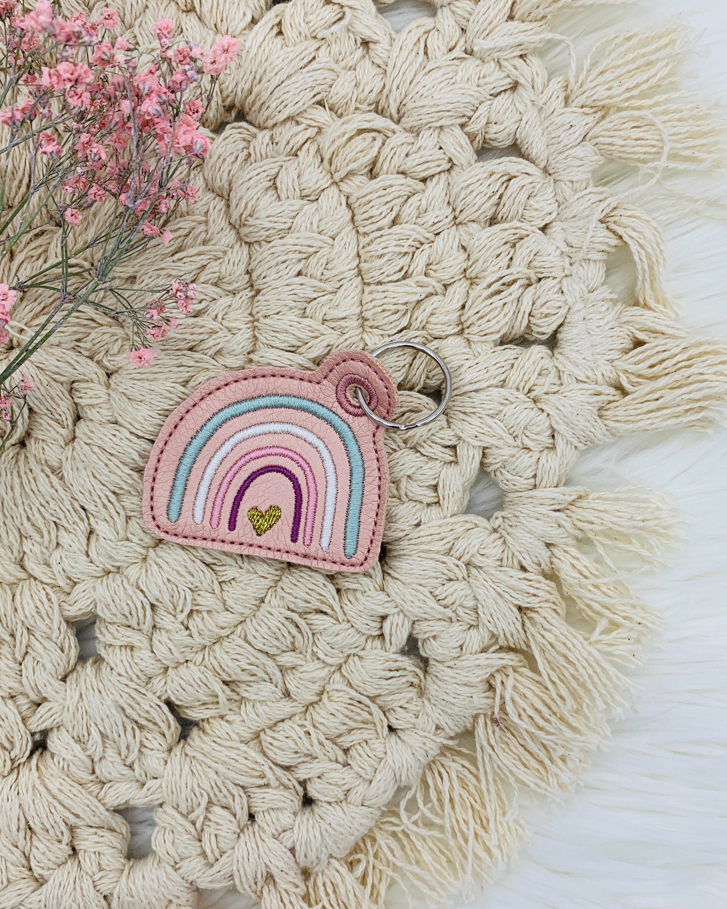 Schlüsselanhänger Regenbogen "Rosa"