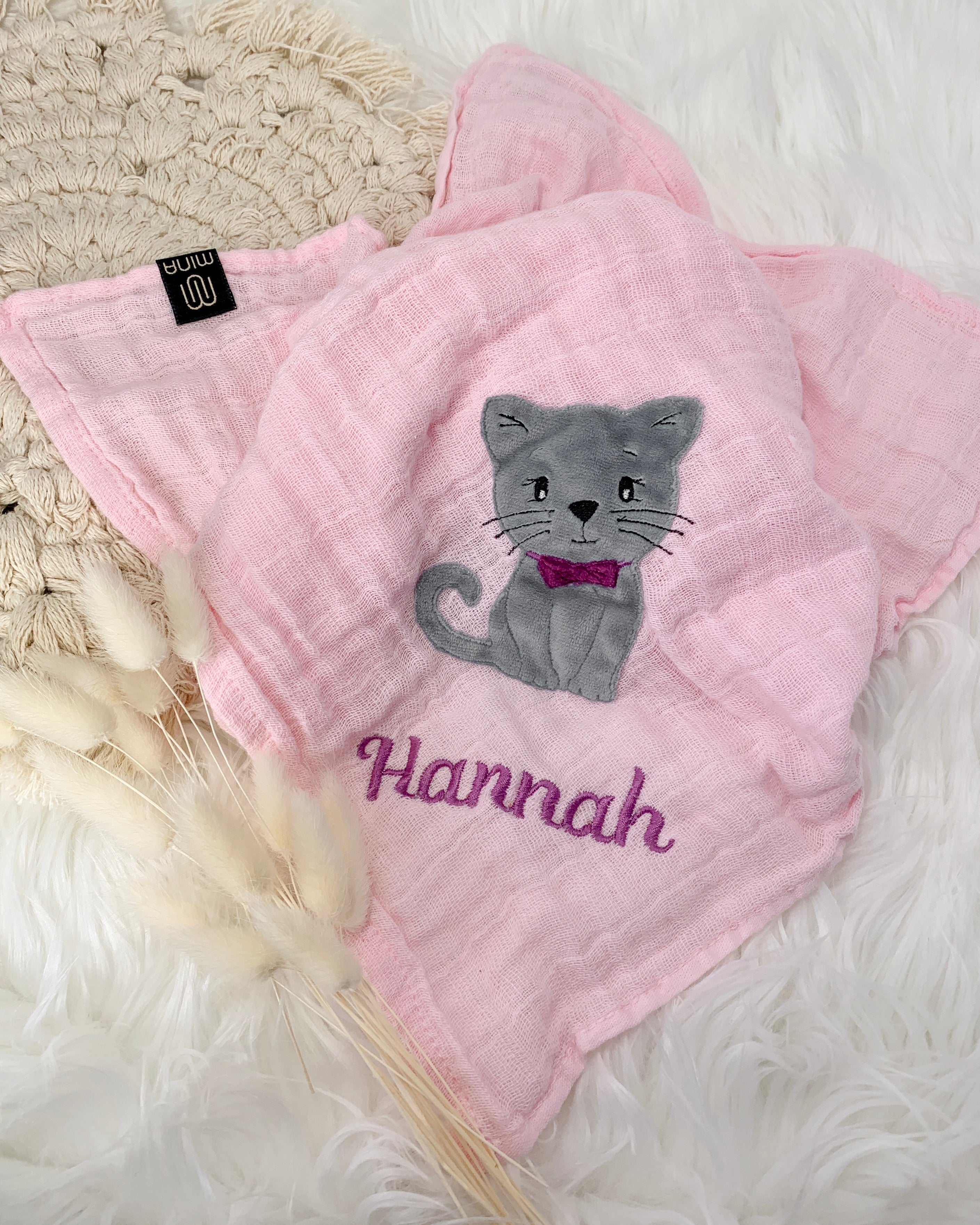 personalisiertes Musselintuch mit Katze "Kira"