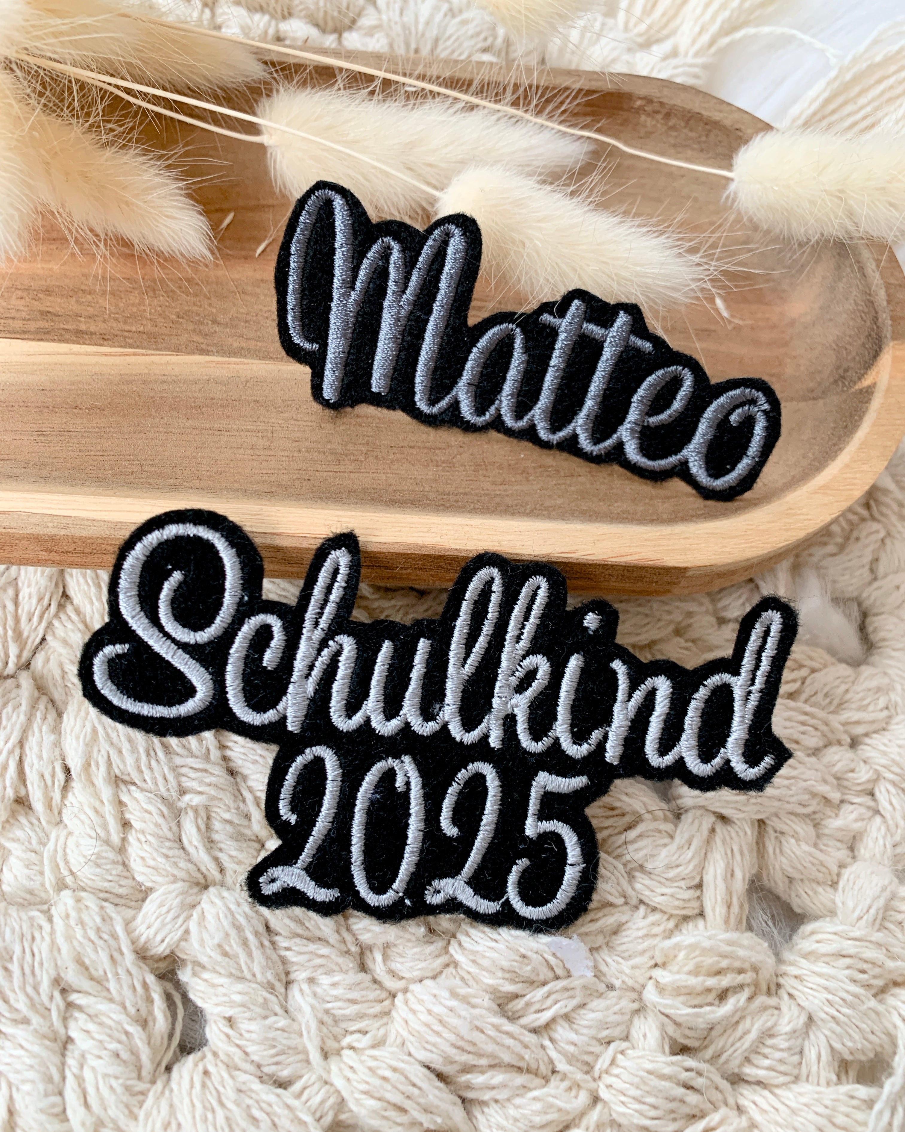 Namensapplikationen Schwarzes Filz