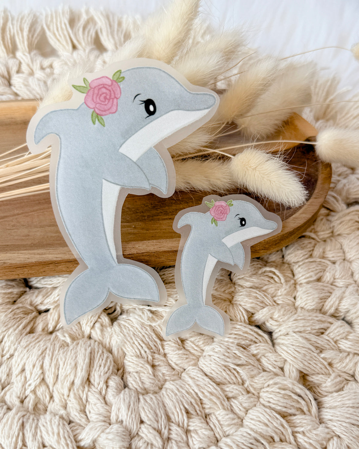 Delfin mit Rose Bügelbild