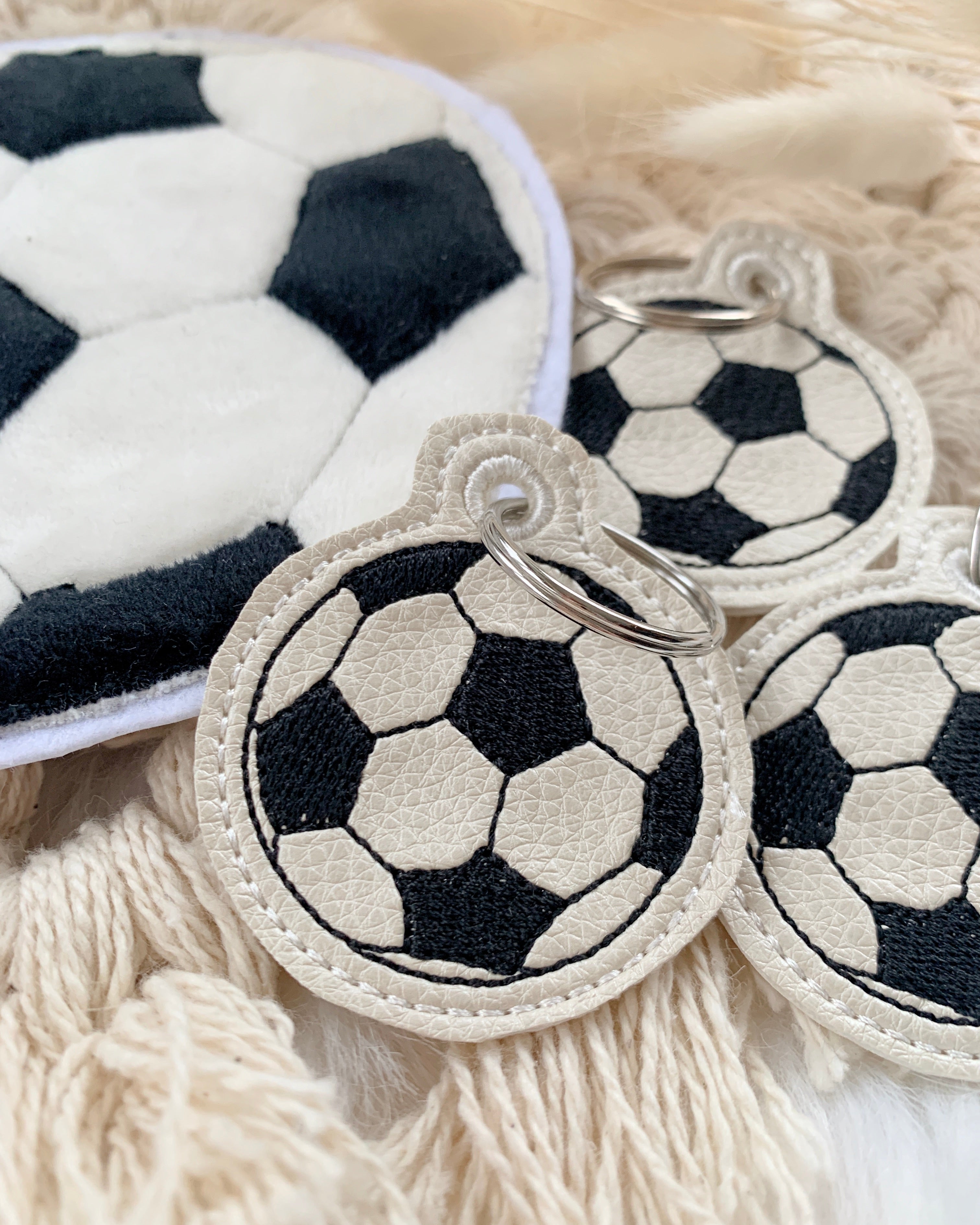 Schlüsselanhänger Fußball "Fritz"