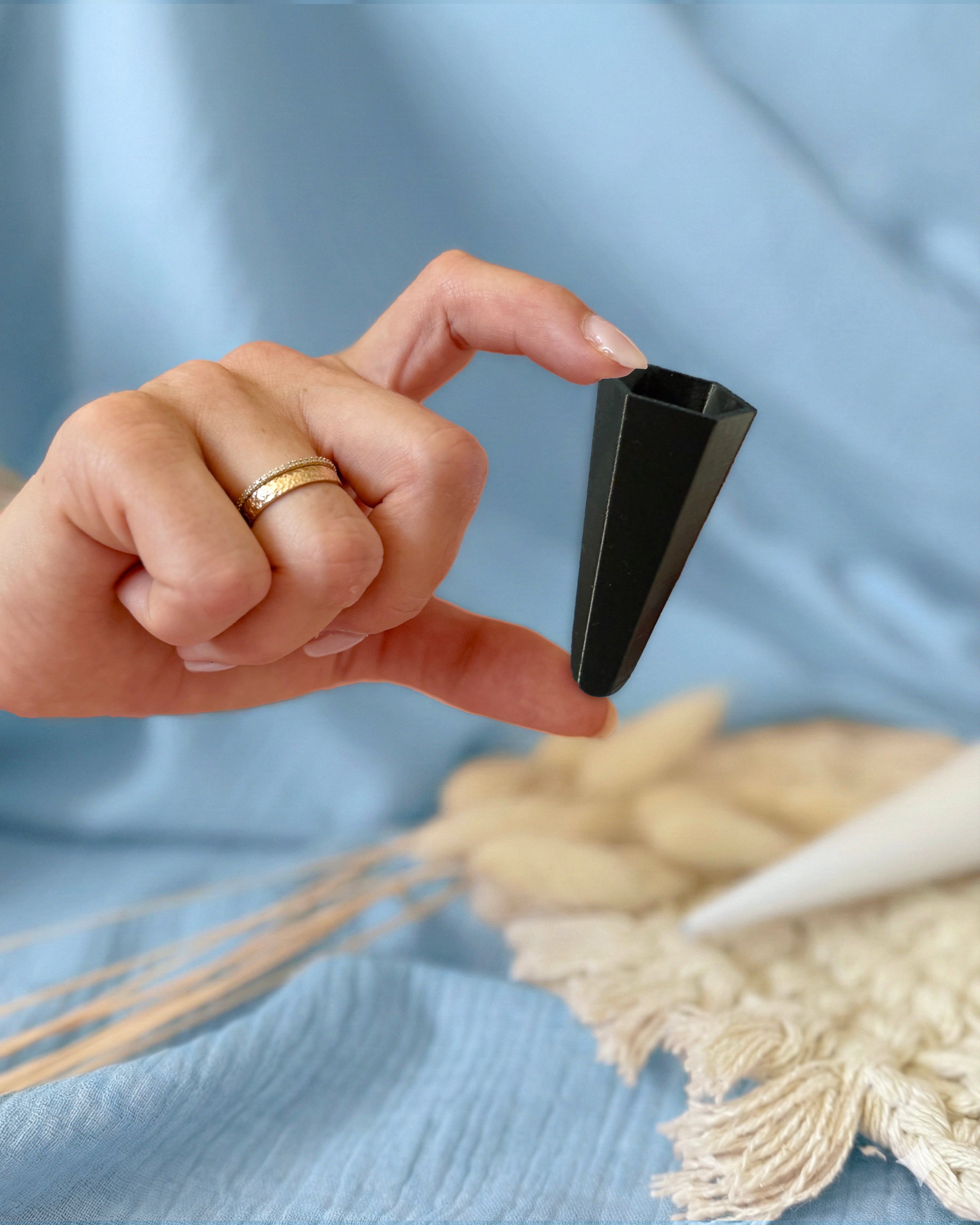 Schultütenspitze eckig schwarz