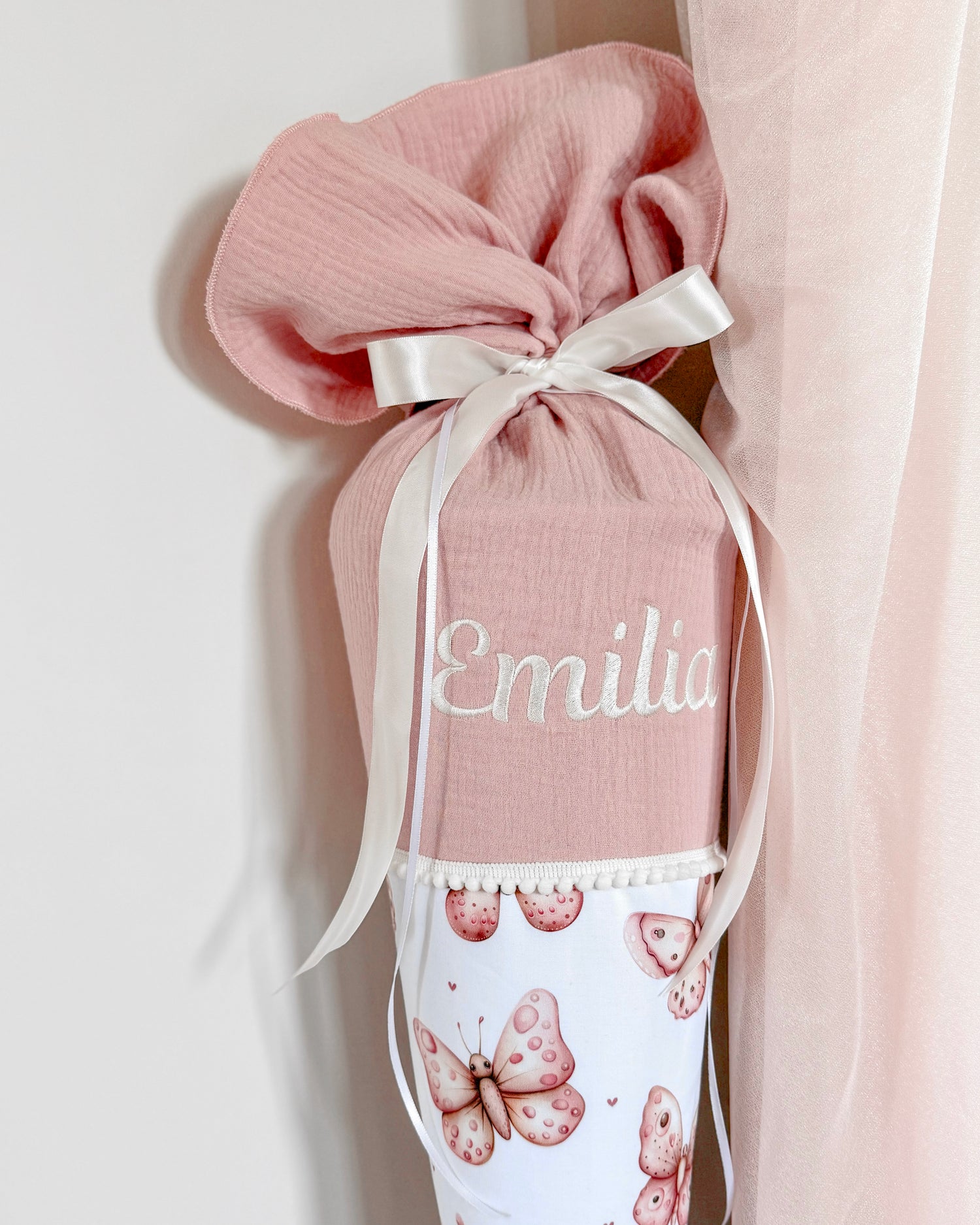 Schultüte zur Einschulung mit Kissen