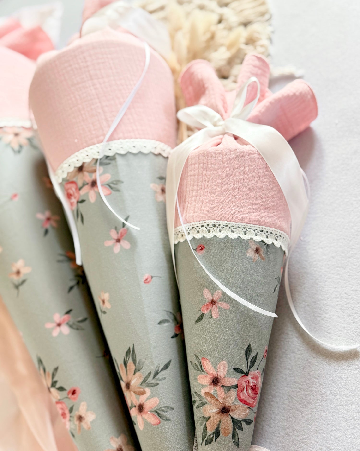 Nachhaltige handgenähte Schultüte 