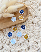 Mini Blüten Senf und Blau