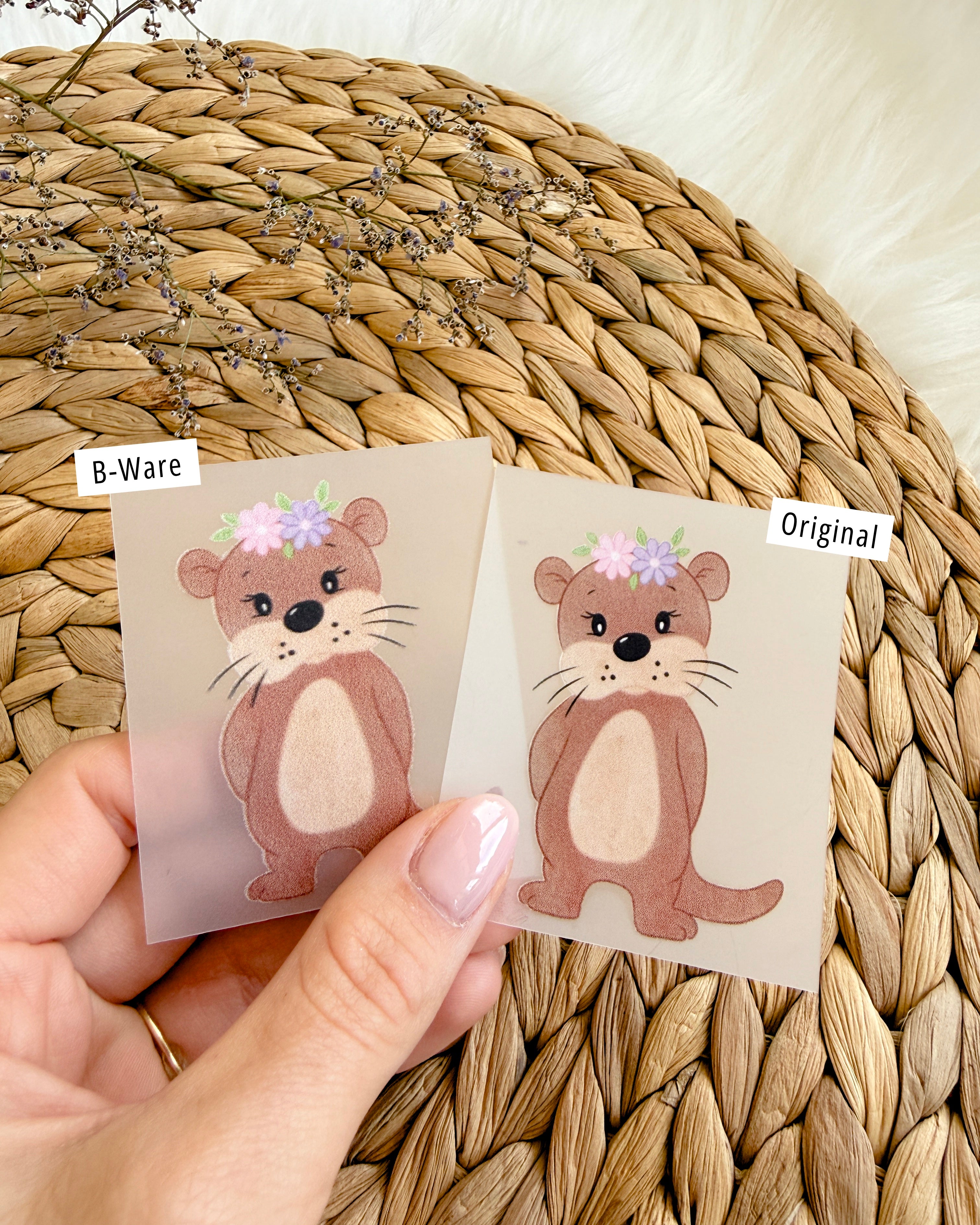 B-WARE - Bügelbild Boho Otter "Olivia"