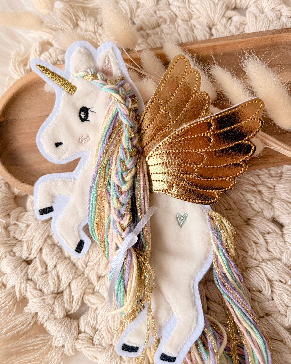 Applikation Pegasus "Pia" - Regenbogen/Gold
