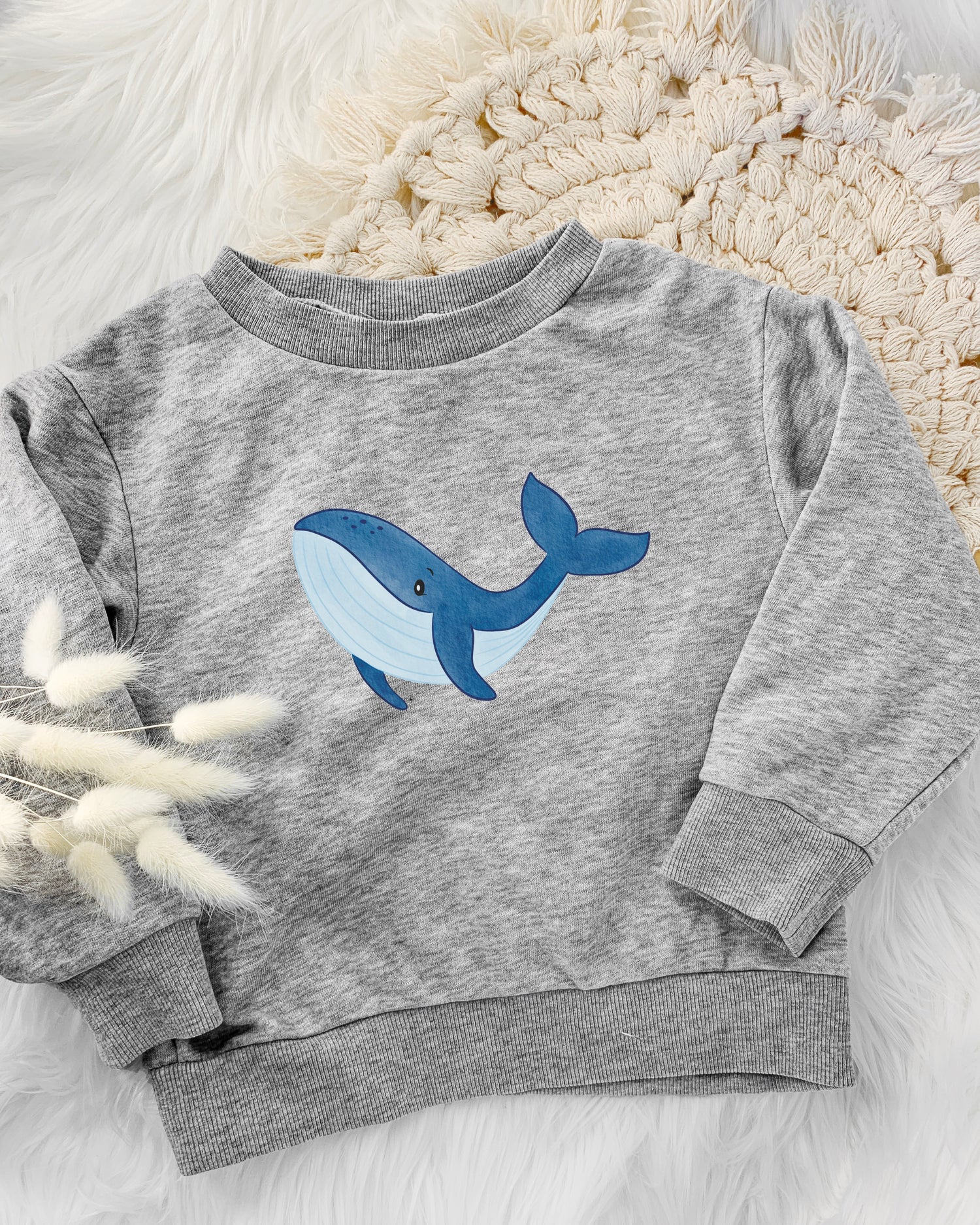 Pullover mit Wal Motiv